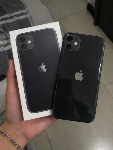 iPhone 11