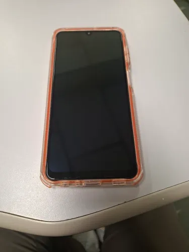 Vende-se celular super conservado