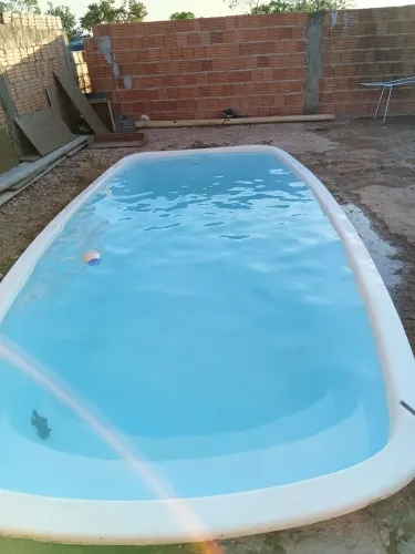 JR Piscinas ?