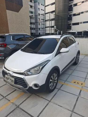 Hyundai HB20X Style 1.6 Flex 16V Aut. 2016