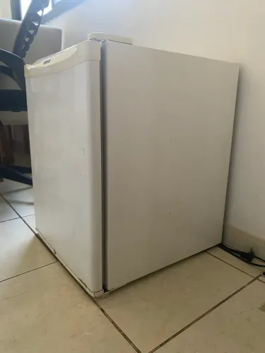 Frigobar cônsul 80 litros