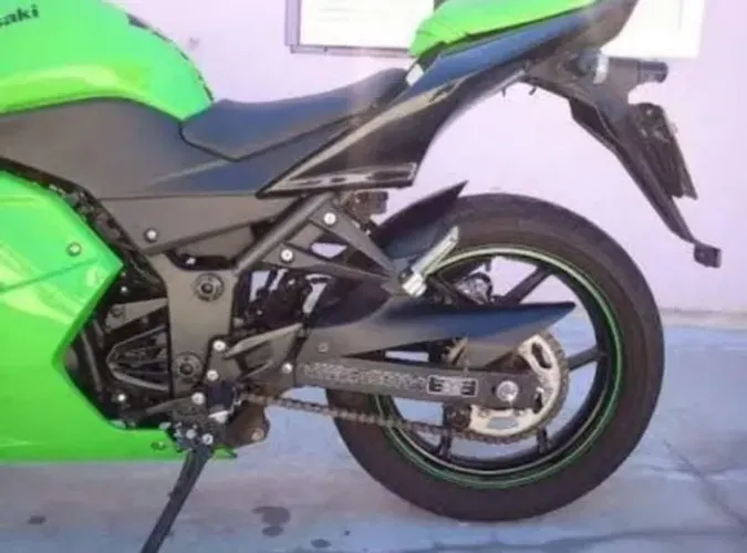 Paralama traseiro ninja 250,300