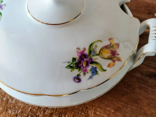 Sopeira porcelana Real 