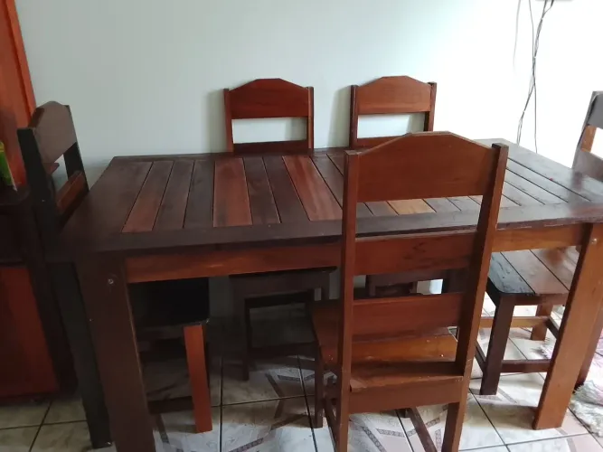 Mesa 6 cadeiras