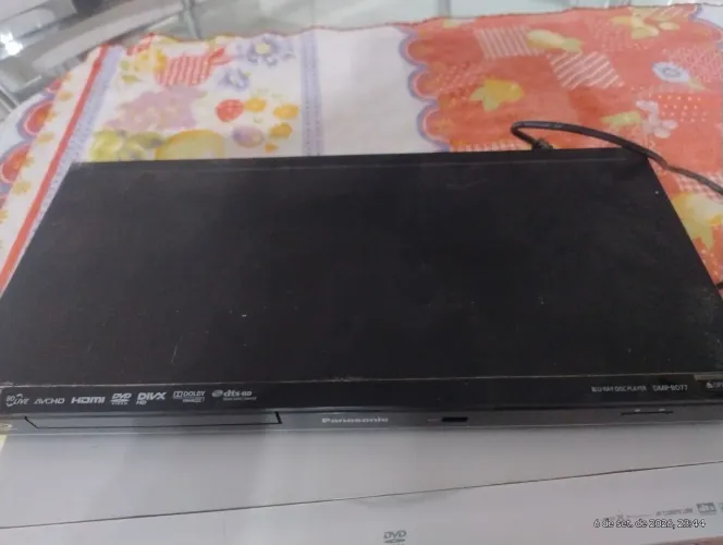 Combo Home Theater: Blu-ray Panasonic + Aparelho JVC (Ótimo Estado)