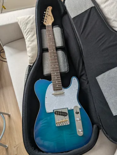 Guitarra Telecaster Seizi Vintage Saitama Plus Flamed Blue com Estojo