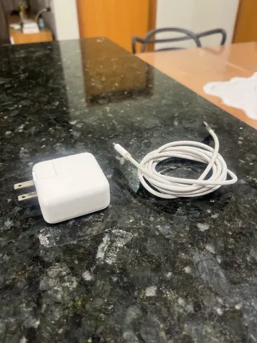 Carregador MacBook M4