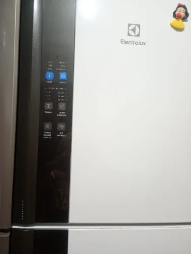 Vendo geladeira Electrolux duplex 474 litros