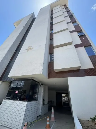 Apartamento à venda no EDF. VIVENDA DAS PALMEIRAS - RUA REAL DA TORRE -, MADALENA, Recife,