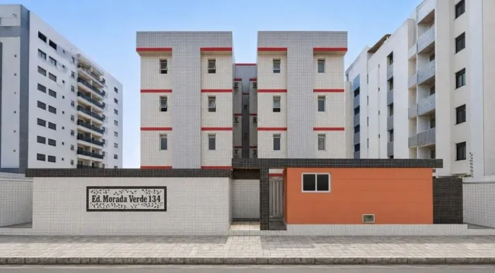 Apartamento mobiliado com 69 m², 3 quartos, suíte, varanda e vaga de garagem no Aeroclube,