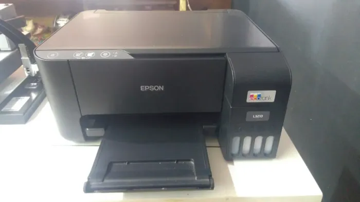 Vendo impressora Epson L3210 com defeito