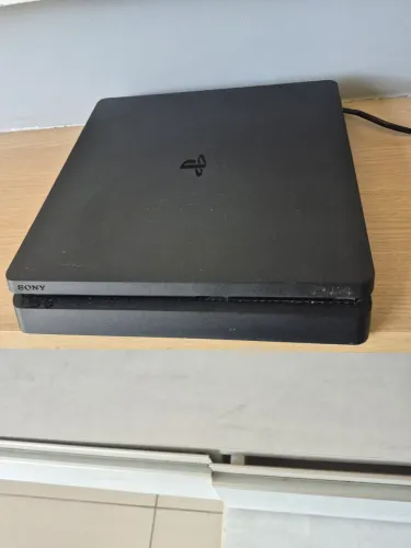 Ps4 playstation 4 slim