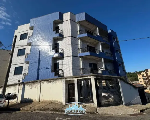 Código 4764 - Aluga apartamento na Rua Diogo Álvares, bairro Imbaúbas, 1° andar, 03 quart