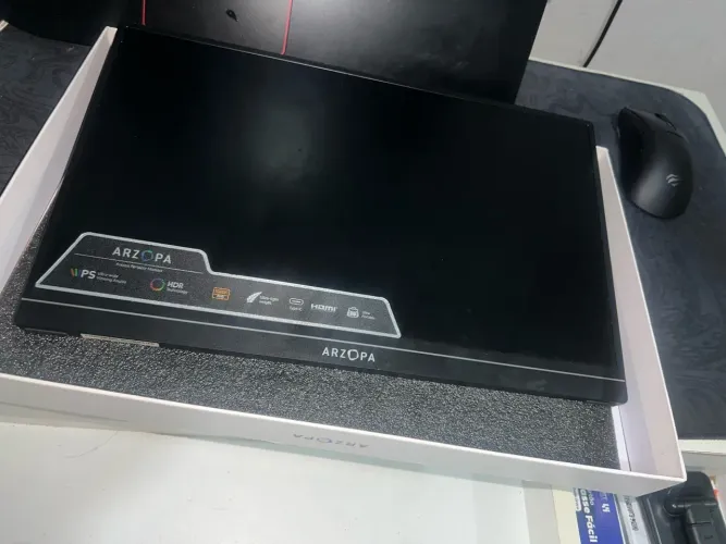 Monitor Portátil Arzopa S1 15,6? Full HD 1080p IPS - Completo