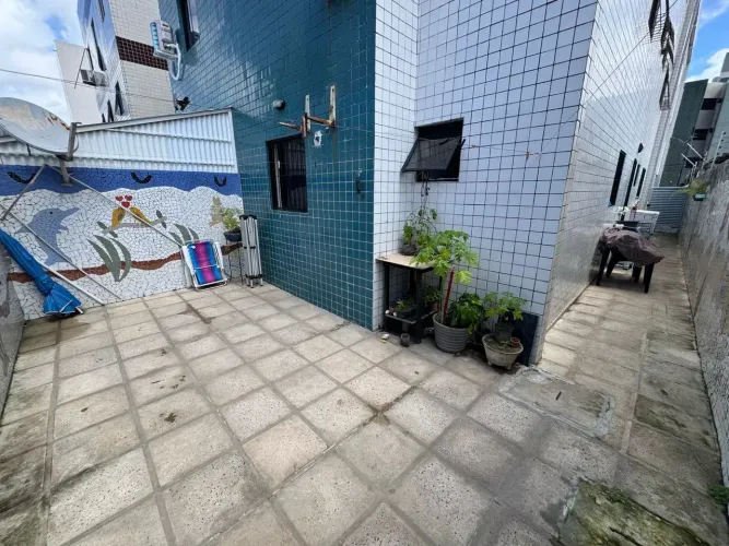 Apartamento Térreo 2 quartos no Bancários a poucas quadras da Avenida principal