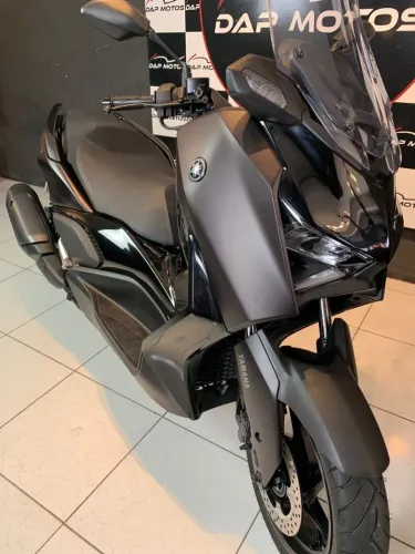 Yamaha XMAX 2026 300 CONNECTED