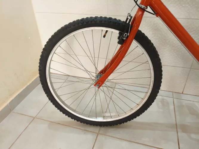 Vendo bicicleta ARO 26, MTB, 21 marchas.