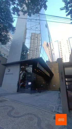 ANDAR COM VARANDA DE 444M2 NO BAIRRO DE LOURDES