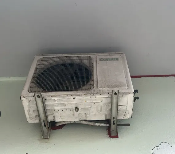 Vendo ar condicionado usado ,sai ar mais nao gela