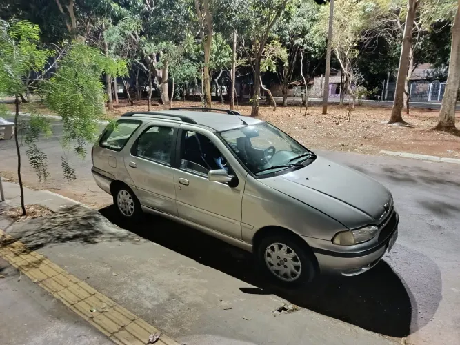 Fiat Palio Weekend Stile 1.6 MPI 16V 4P 1999