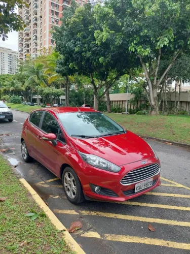Ford Fiesta SEL 1.6 16V Flex Aut. 5P 2017