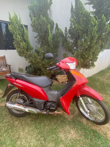 Moto Revisada e Documento Pago.