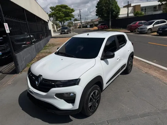 Renault Kwid Intense 1.0 Flex 12V 5P Mec. 2025