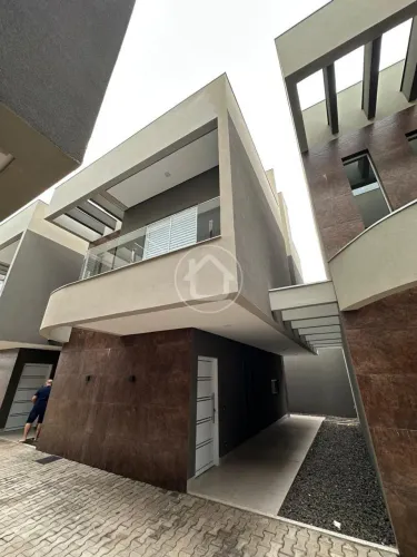 LINDO CONDOMINIO DE SOBRADOS RITA VIEIRA