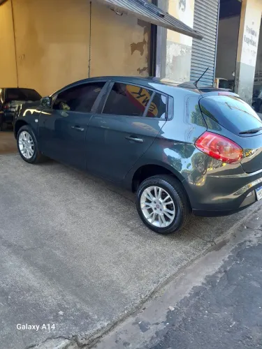 Fiat Bravo Essence Dualogic 1.8 Flex 16V 5P 2012