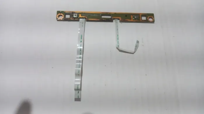 Usada Placa Botões Do Touchpad + Flex's Para Lg 15u34 15u340 - 1523