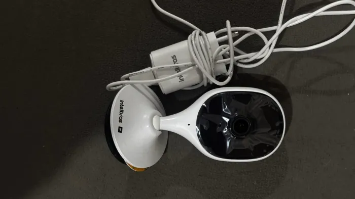 Câmera de segurança Intelbras vip W 1210