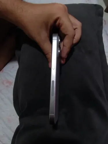 iPhone 15 pro 128gb