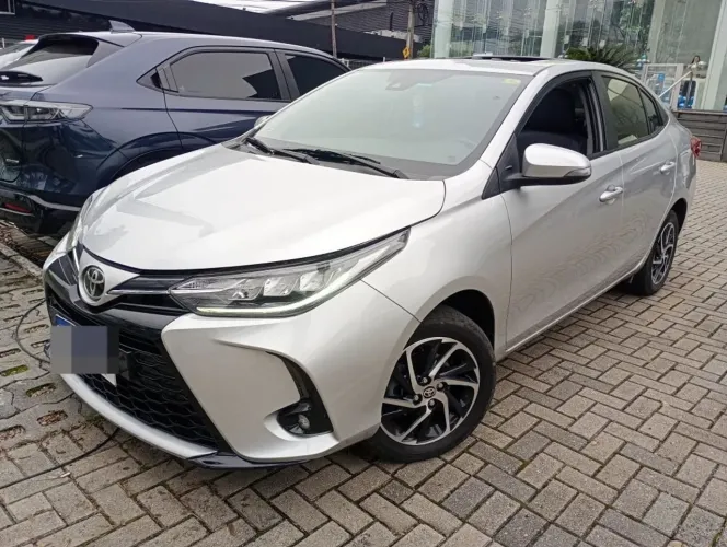 Toyota Yaris XLS Sedan 1.5 Flex 16V 4P Aut. 2023