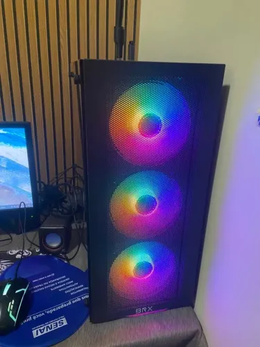 PC GAMER O MELHOR PRA JOGO OU EDIÇAO OU TAREFAS DE CASA