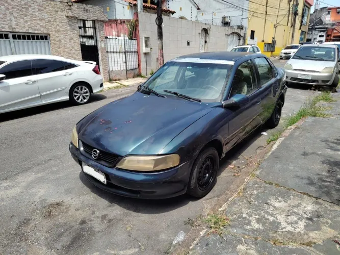 Chevrolet Vectra GL 2.2 / 2.0 MPFI 1998