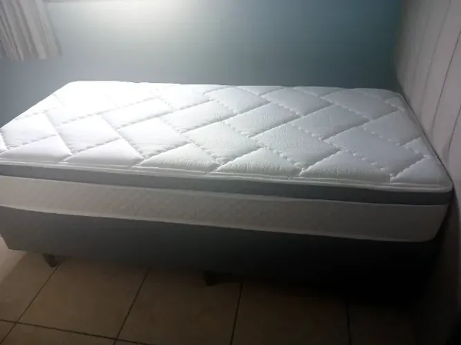 Cama box de solteiro