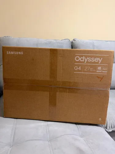 Monitor Gamer Samsung Odyssey G4 27? 240Hz 1ms IPS Full HD - Novo Lacrado | R$ 999