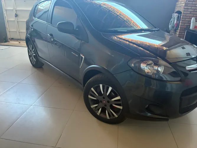 Fiat Palio Sporting 1.6 Flex 16V 5P 2015