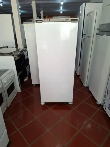 Freezer consul semi novo top de 280 litros com as gavetas certinho