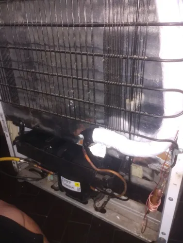 Conserto de geladeira a domicilio 