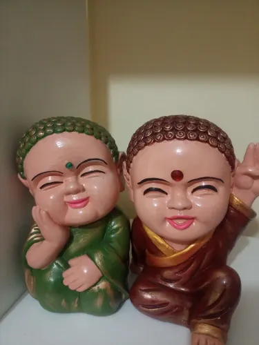 Par de Buda bebê