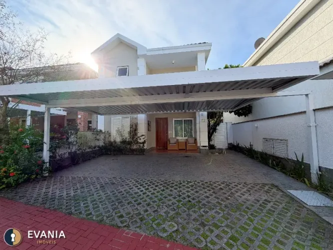 Casa duplex com 4 quartos à venda, 243 m² - Mata da Praia - Vitória (ES)