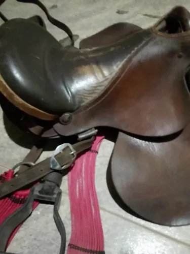 Sela para cavalo completa