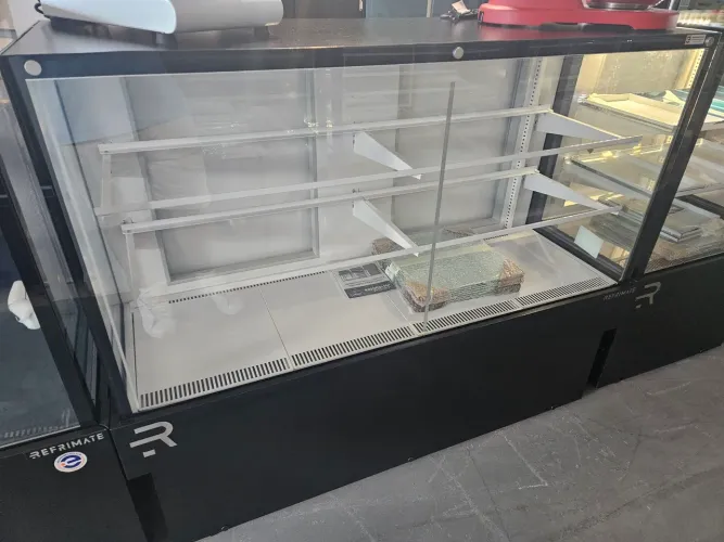 vitrine refrigerada para padaria 1,45m ar forçado - nova