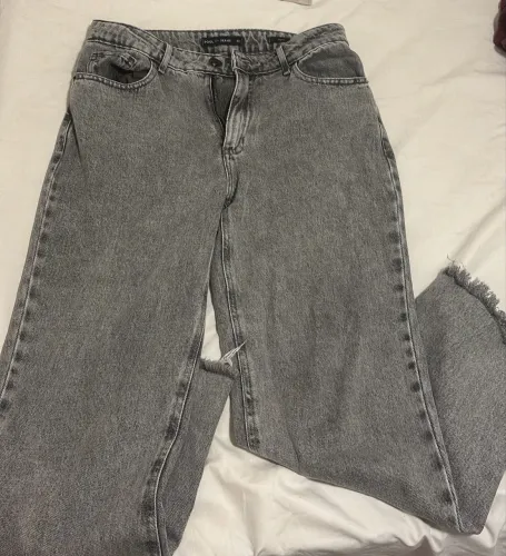 Calça jeans Cinza
