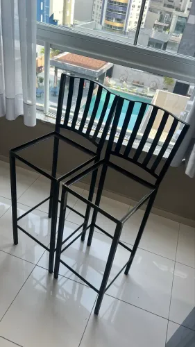 Banqueta de ferro