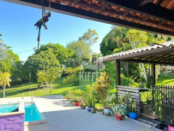Sítio com 6 quartos à venda, 4000 m² por R$ 1.100.000 - Pindobas - Maricá/RJ