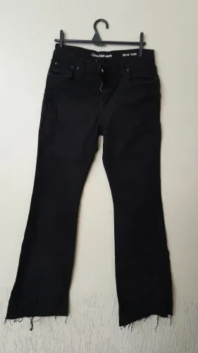 Calca jeans preta