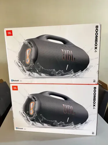Boombox 4 Lacrada, nova e Garantia JBL 