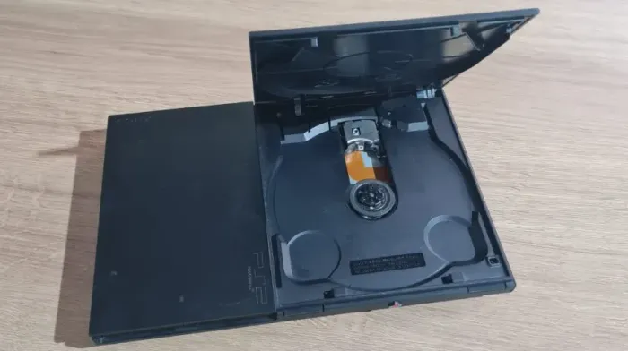 PlayStation 2 - SLIM -RN1- LEITOR